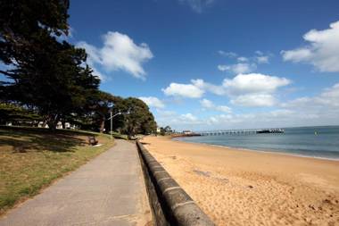 The Waves Apartments