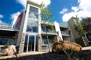 Phillip Island Towers