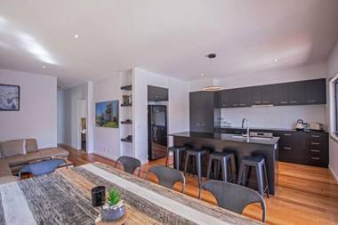 Seagrove Retreat Cowes