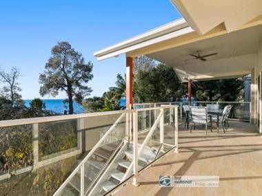 8 Broadwater Court Cowes