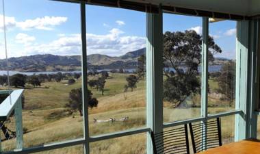 Burnt Creek Cottages
