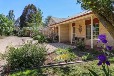 Banjos All Seasons Accommodation