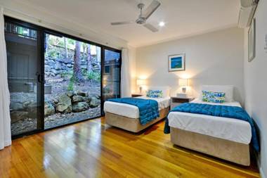 3 The Panorama Hamilton Island 2 Bedroom 2 Bathroom Ocean View Modern Apartment