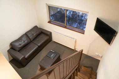 Summit Ridge Alpine Lodge