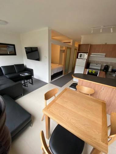 Snow Ski Apartments 07