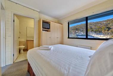 Snow Ski Apartments 14