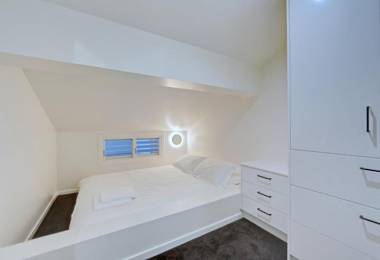 Snow Ski Apartments 32