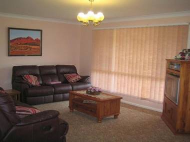 SEASCAPE in NARRAWALLEE