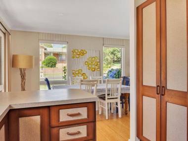 Woodglen Cres 8 Mollymook