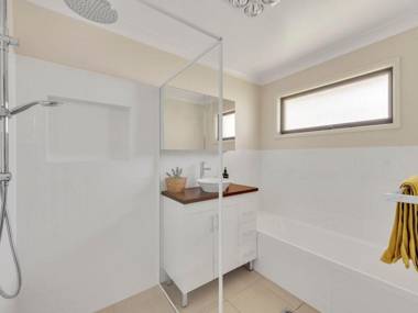 Woodglen Cres 8 Mollymook