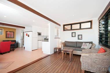 A SWEET ESCAPE - Alkira