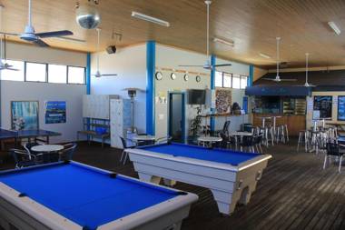 Ningaloo Coral Bay Backpackers