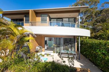 Boom 6 Boomerang Beach