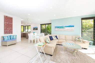 Boom 6 Boomerang Beach