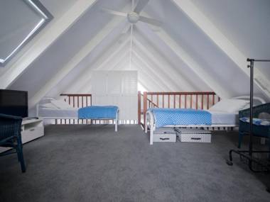 Affordable Twin Peaks 1