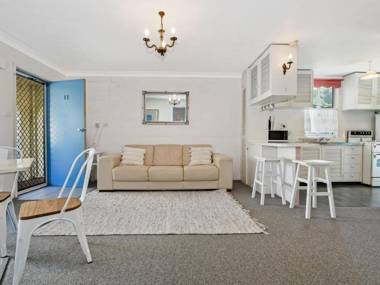 Blueys Beach Villa Manyana 11