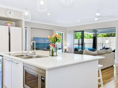 Sun Daze at Smithies