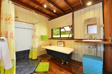 Tea Tree Cottage