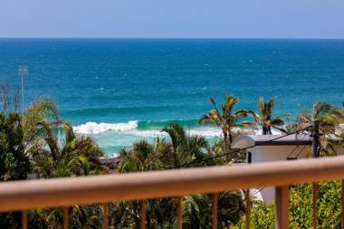 Comfortable & stylish with rooftop spa