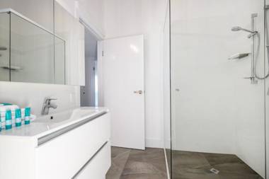 Tuscan inspired townhouse minutes from the beach