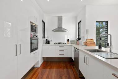 Holiday hideaway Sunshine Beach