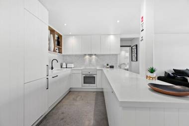 Oceanbreeze at Sunshine Beach