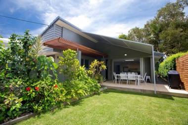 Depper St Charming Beach Side Home in Lovely Location