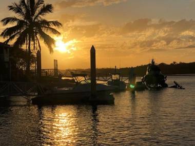 Noosa River Retreat - Perfect for Couples & Business Travel