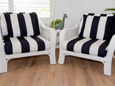 Outrigger Beach Resort 33 James Street 8