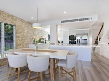 Townhouse 6 Sunseeker Close 26