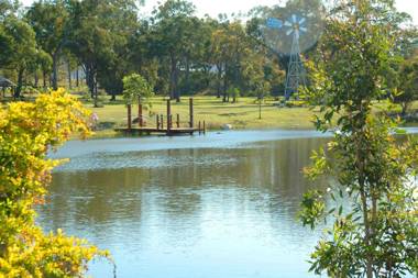 1770 Southern Cross Travellers Retreat