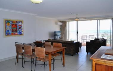 La Grande Apartments