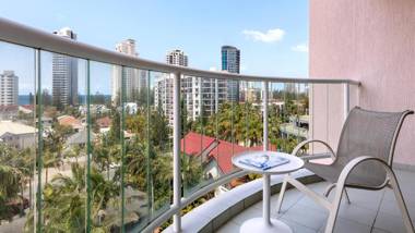 Oaks Gold Coast Hotel