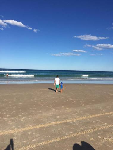 Mermaid Beach Apartment