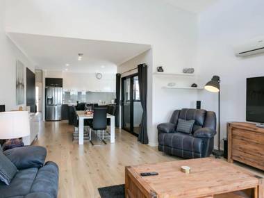 Fairway 1 - 9-19 Troon Drive