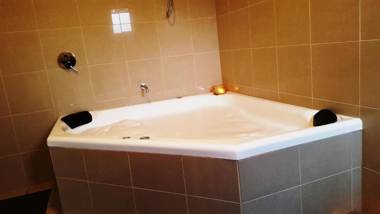 Cradle Alpine Retreat