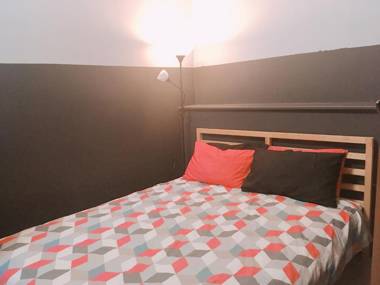 Sundancer Backpackers Hostel