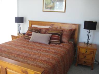 Bungunyah Apartments