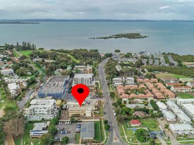 Cleveland Bay Air Motel