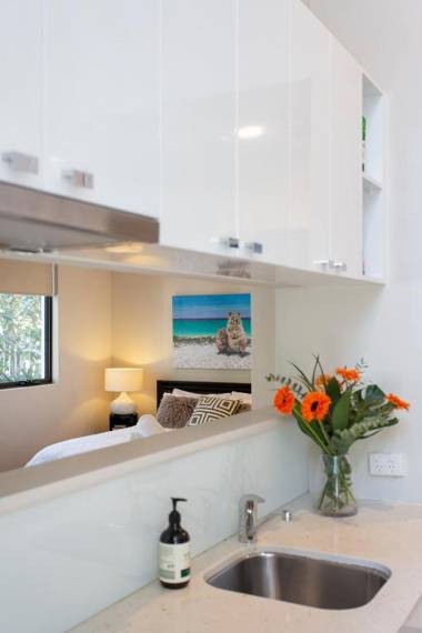 Luxury Modern Escapia