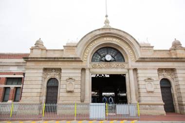 Central Hidden Gem - Fremantle Apartment