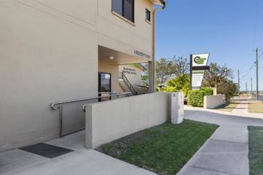 Blackwater Central Motel