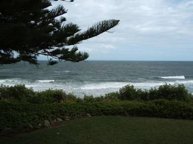 Kings Row Apartments