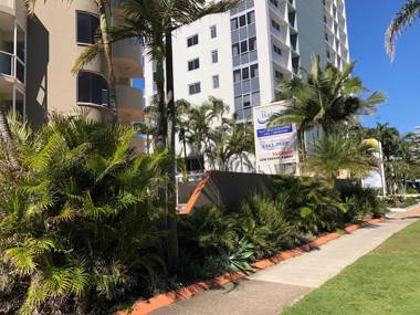 The Burlington Holiday Apartments