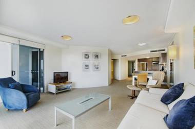 Waves Maroochy River