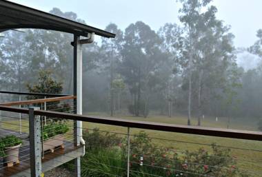 Melawondi Spring Retreat