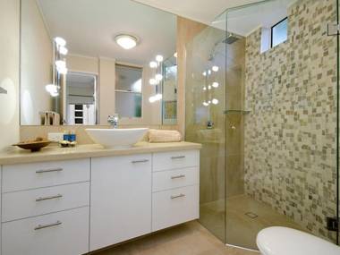 Mariner Cove 1 - Two Bedroom Apartment on Parkyn Parade