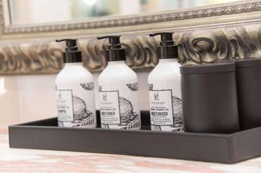 TUSCAN SUNRISE I Beach House Noosa Heads