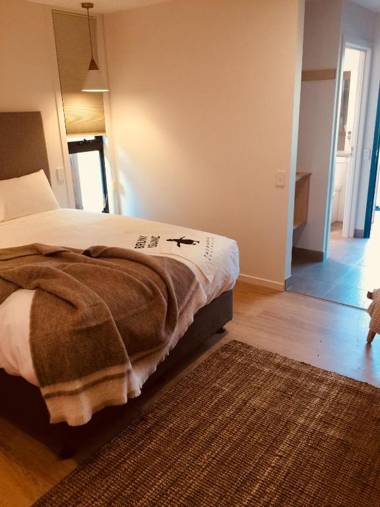 Bruny Island Escapes and Hotel Bruny