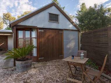 WayWood Wines Your Vineyard Getaway